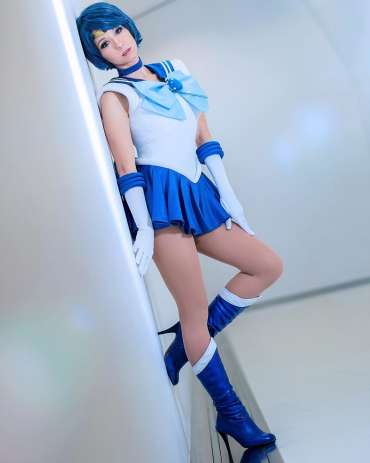 Riki LeCotey: The Cosplayer Who is Crafting Different Characters to